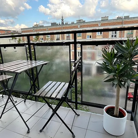 Apartament Old Town Z Balkonem *